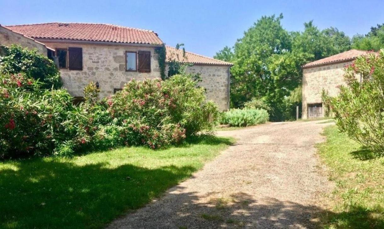Chez Sophie - Gite Et Gite Equestre Clermont-Dessous Εξωτερικό φωτογραφία