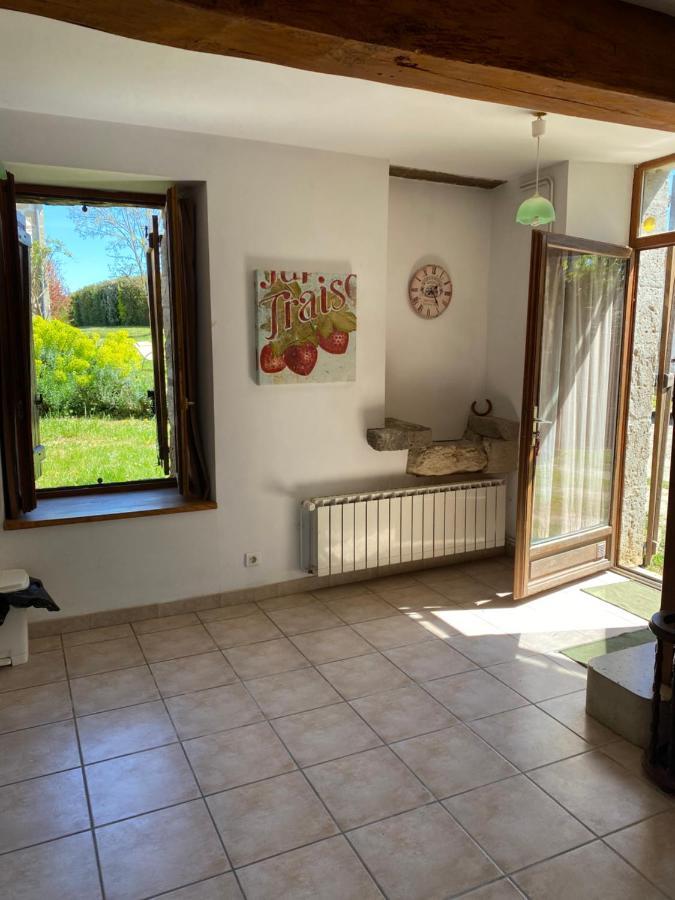Chez Sophie - Gite Et Gite Equestre Clermont-Dessous Εξωτερικό φωτογραφία