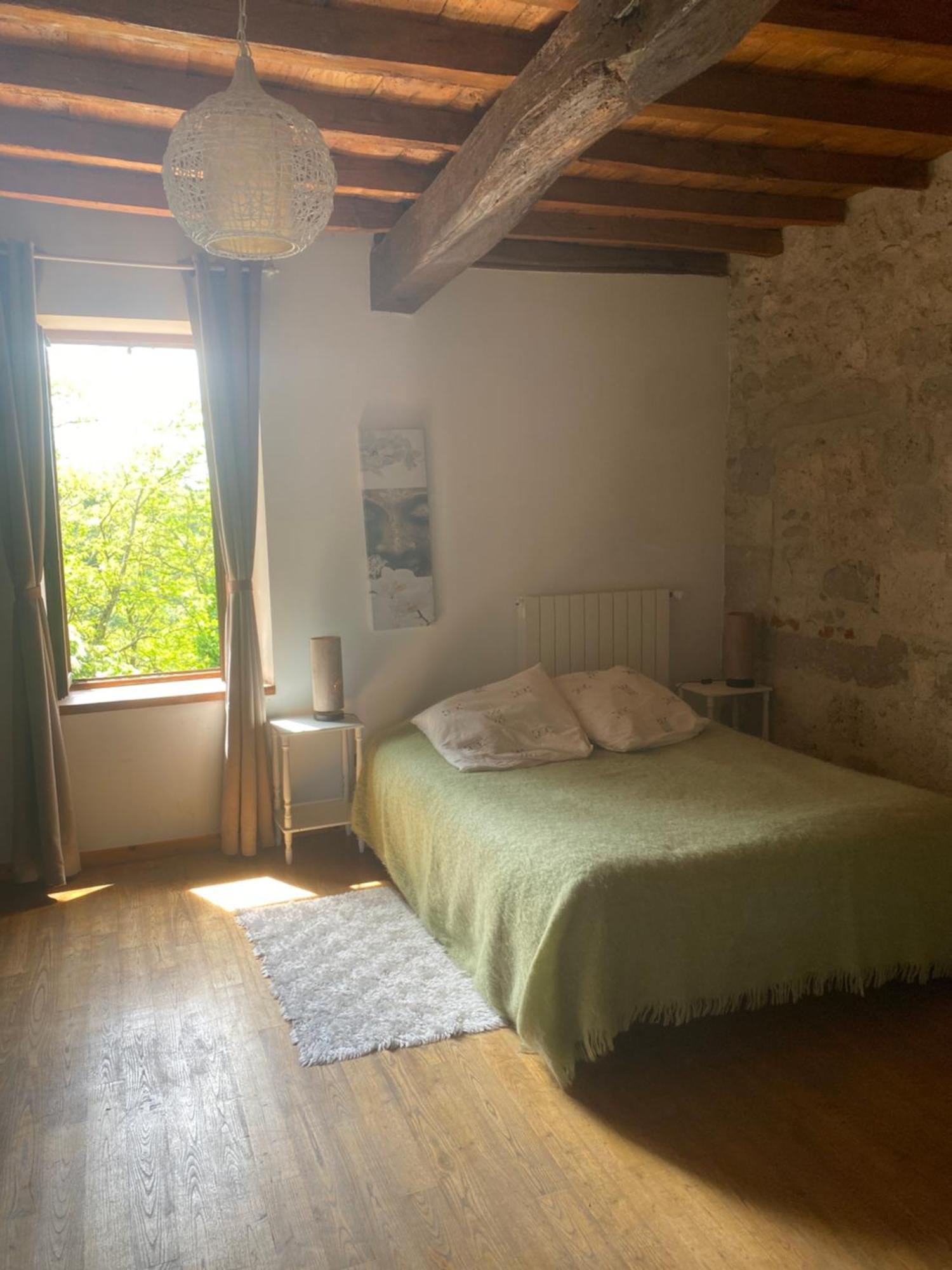 Chez Sophie - Gite Et Gite Equestre Clermont-Dessous Εξωτερικό φωτογραφία